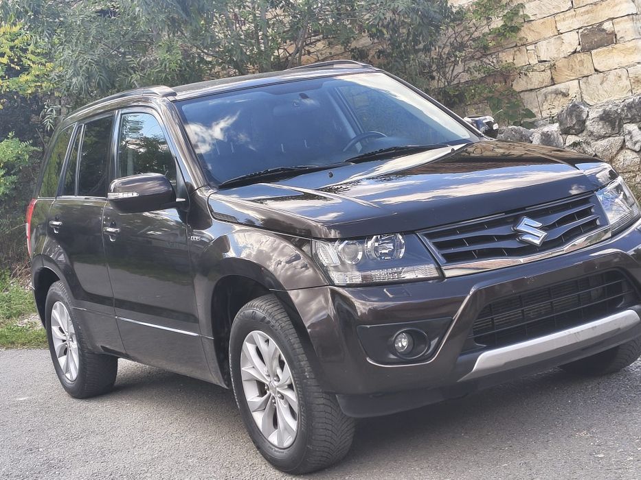 Suzuki grand vitara Diesel 1900cm  Confort  Euro 5.