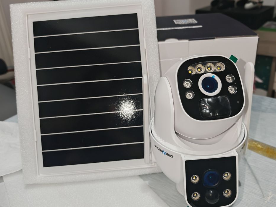 Cameră supraveghere solară / duală 2.5K WiFi 15600mAh nouă