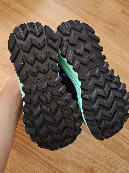 Skechers copii mărime 28