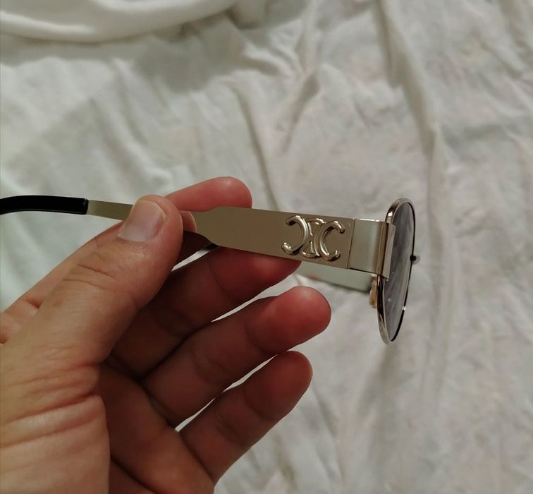 Солнцезащитные очки