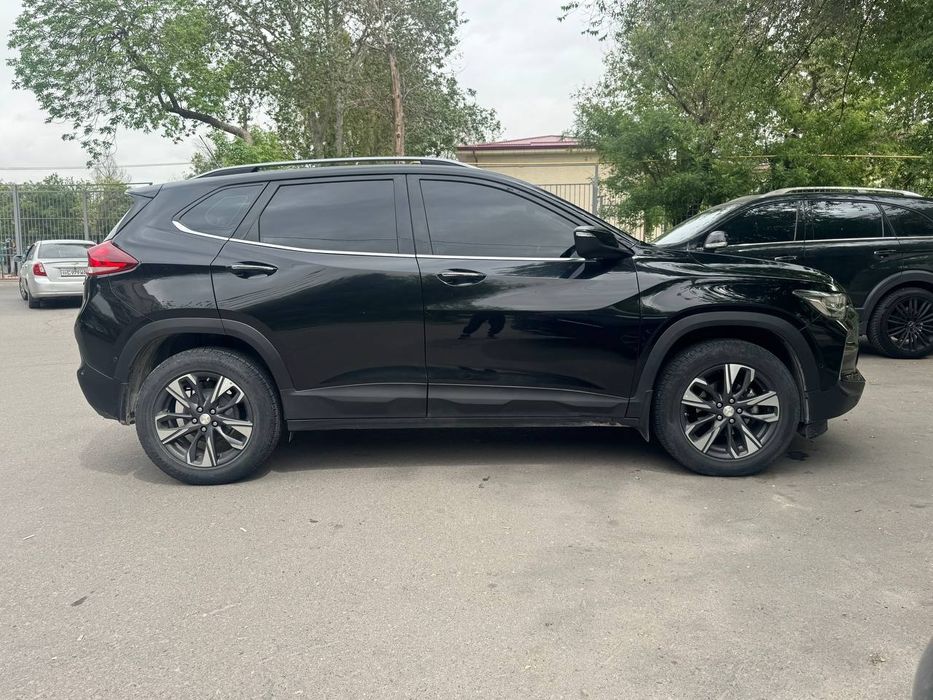 Tracker premier 2023