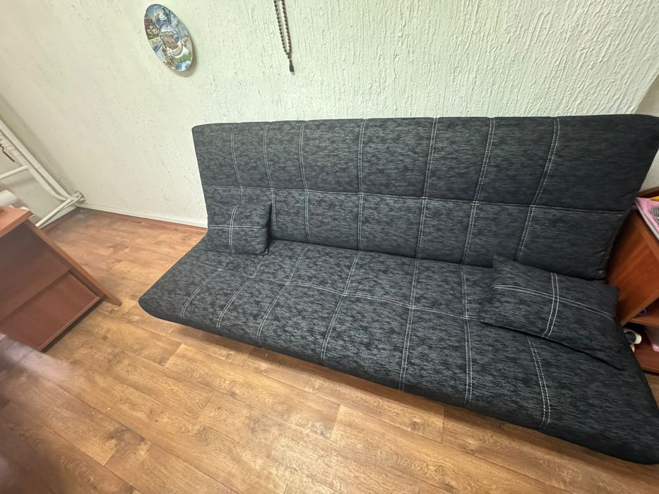 Продам диван в отличном состоянии