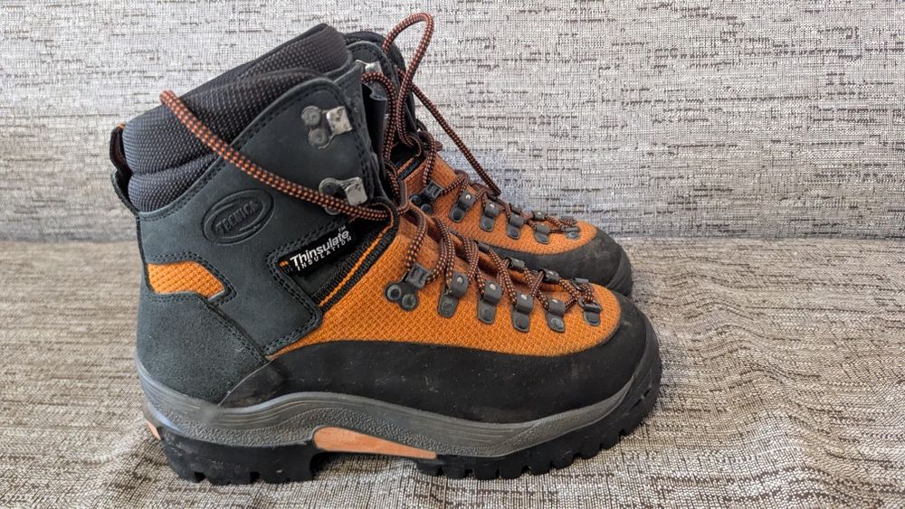 Bocanci de iarnă Tecnica