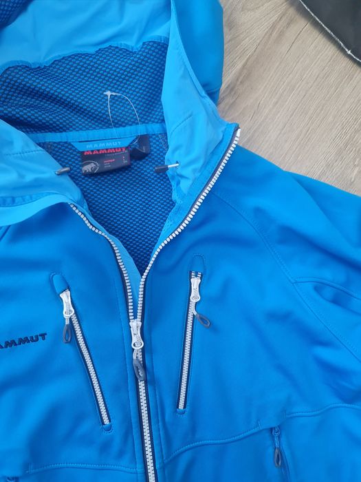 Vand jacheta fleece si softshell outdoor barbati Mammut