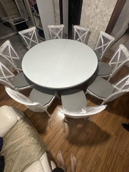 Прокат столов и стульев