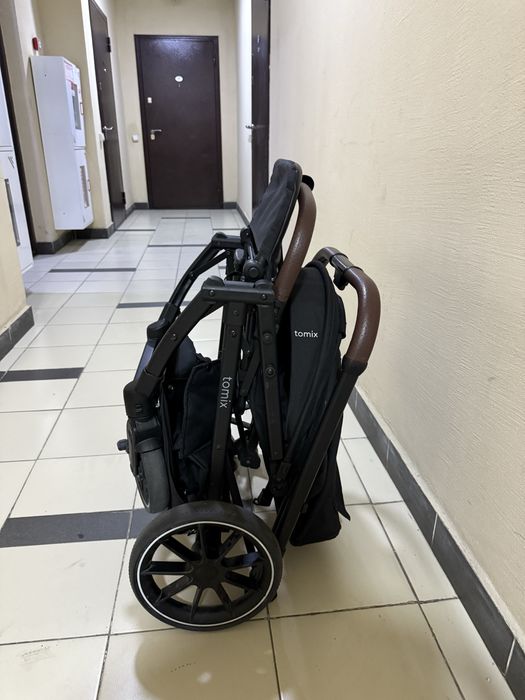 Детская коляска Tomix