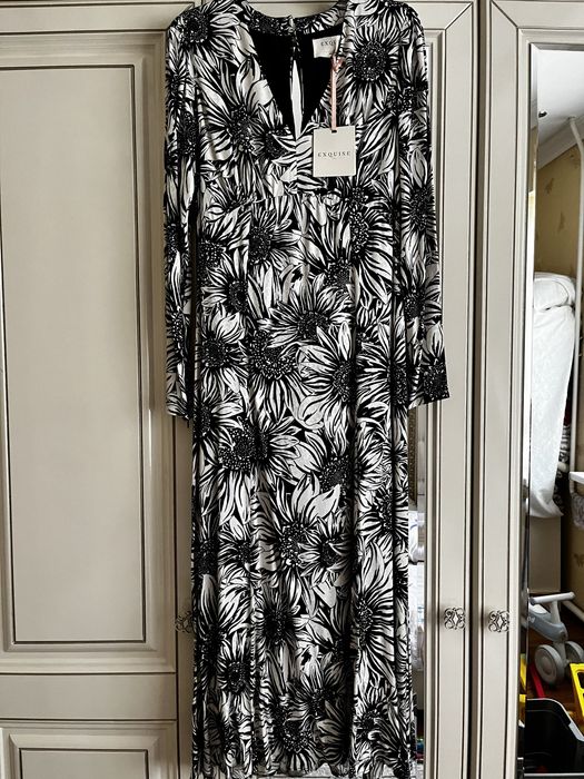 Новое платье от Exquise