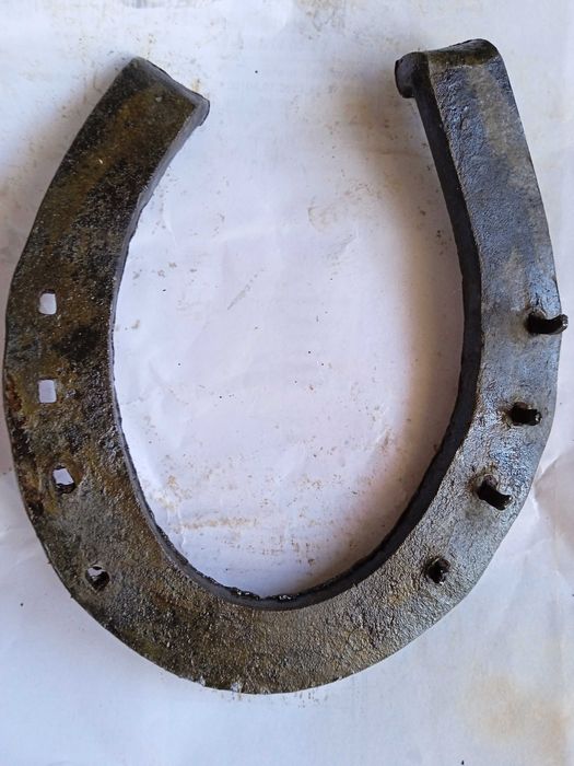 Подкова кована антик на щастие и късмет