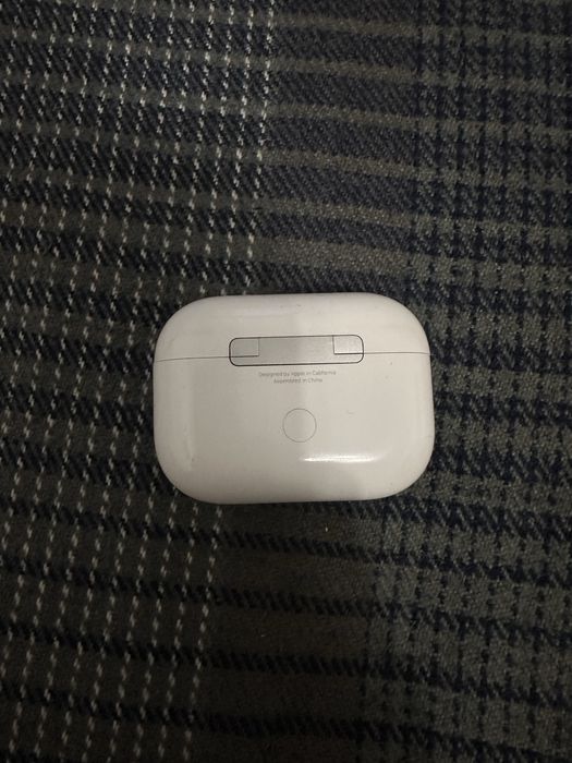 Наушник. Airpods pro 2 gen оригинал