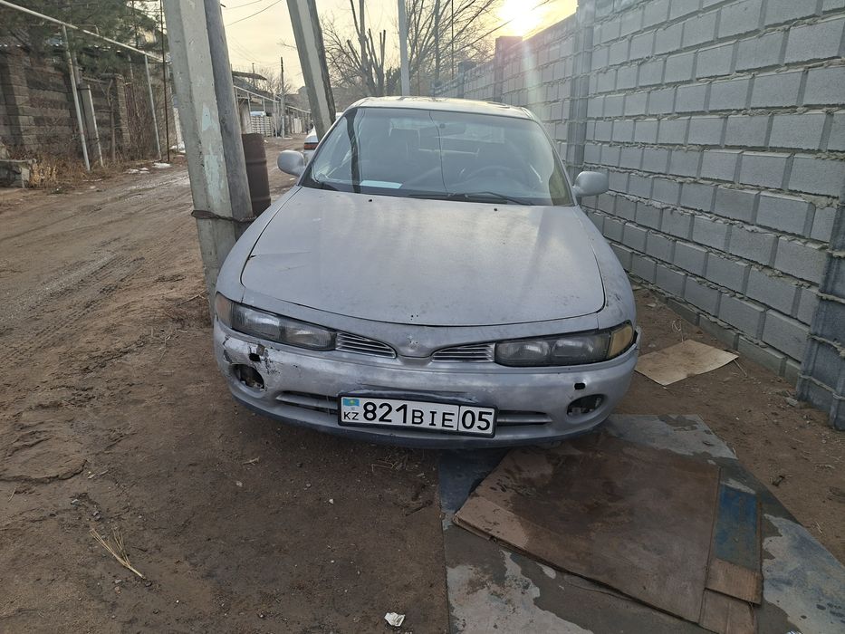 Продам митсубиси галант 7 1993г 2л