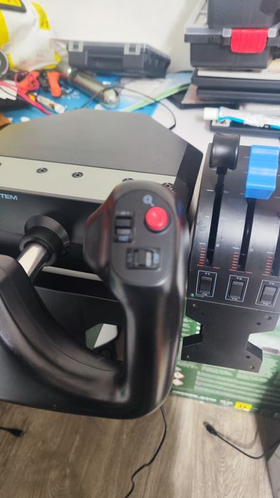 Logitech Yoke +throttle