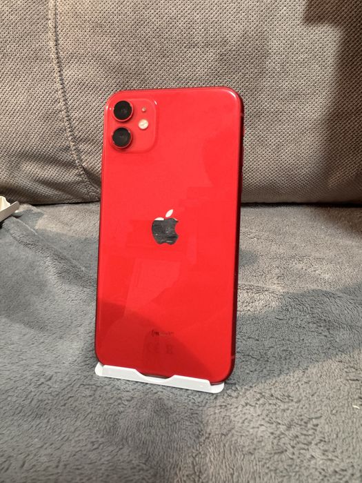 Vand iphone 11 64gb rosu