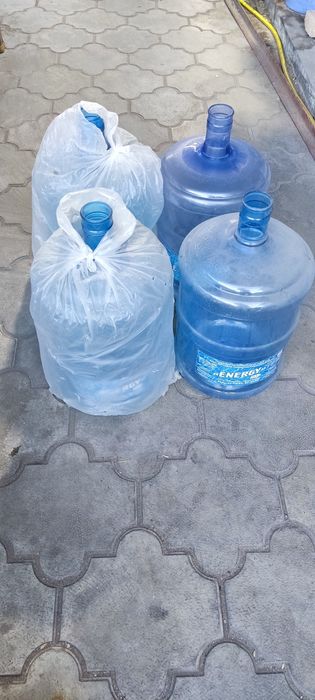 Бутыли. Емкость. Банки.