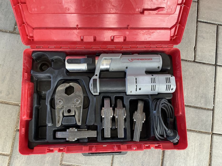 Vind presa sertizare 2025 Rothenbergher Romax AC ECO  cu bacuri M15,18,22,28,35 completa la cutie