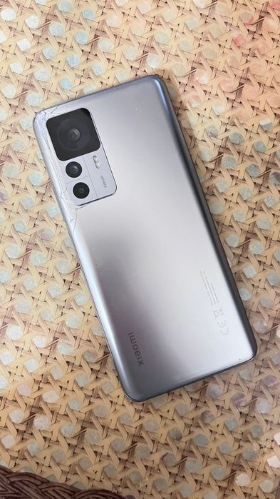 СРОЧНО!Продам Xiaomi 12t