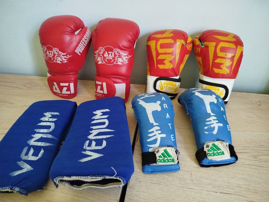 Перчатки спортивные