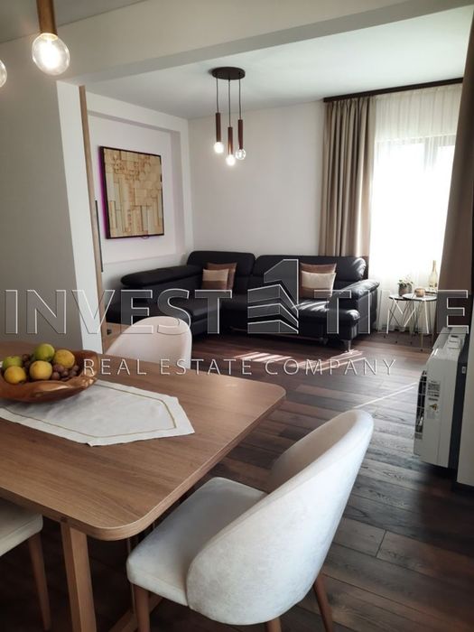 Продава се Тристаен апартамент в Варна, Окръжна болница - 87 кв.м за 2460 €/кв.м - Снимка #1