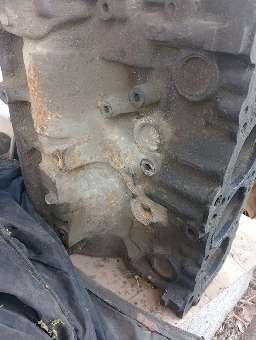 Двигатель блок мотор