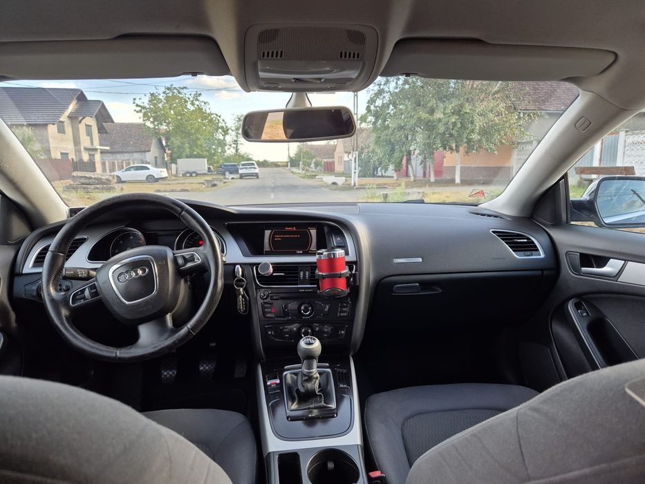 Vând AUDI A5 sportback 2 TDI