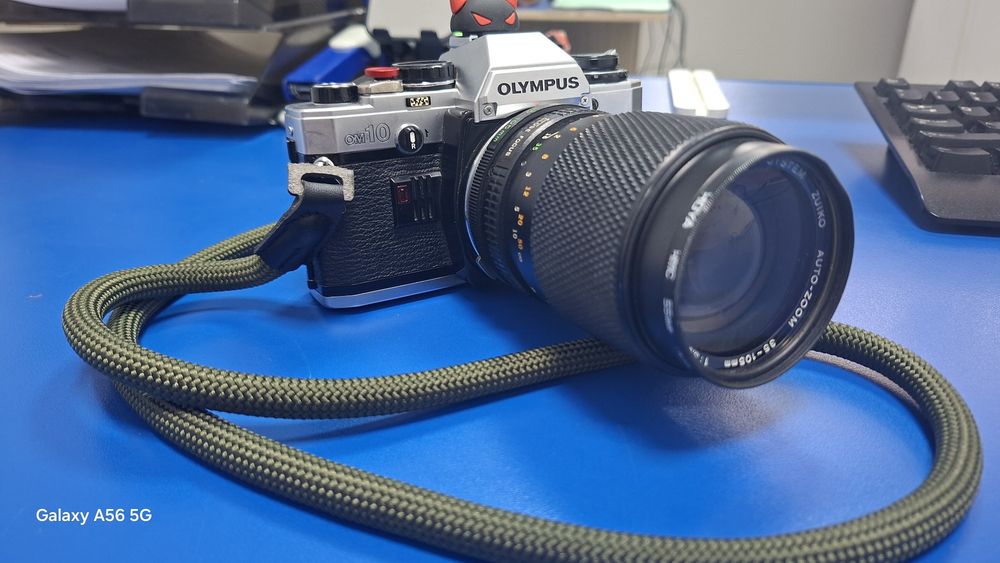 Olympus Om10 +obiective Zuiko manuale