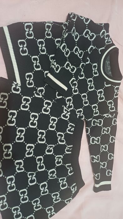 Одежды для девочек