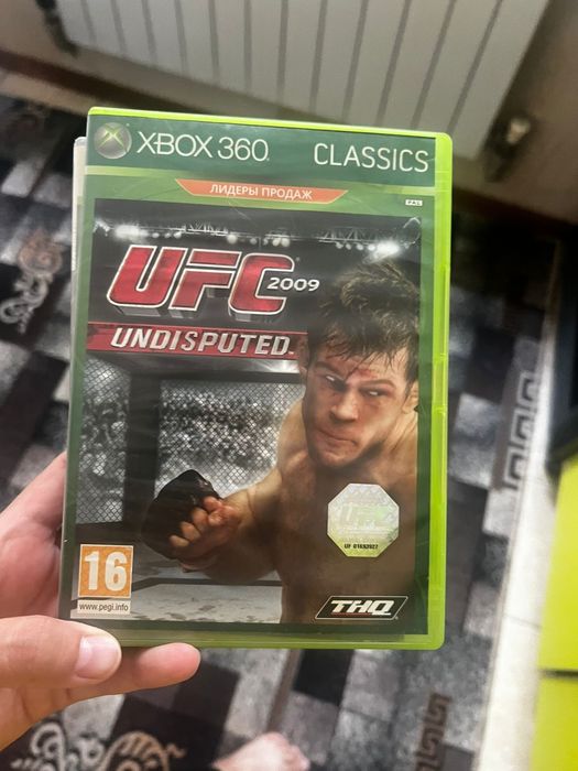 Продам игровую консоль Х box 360