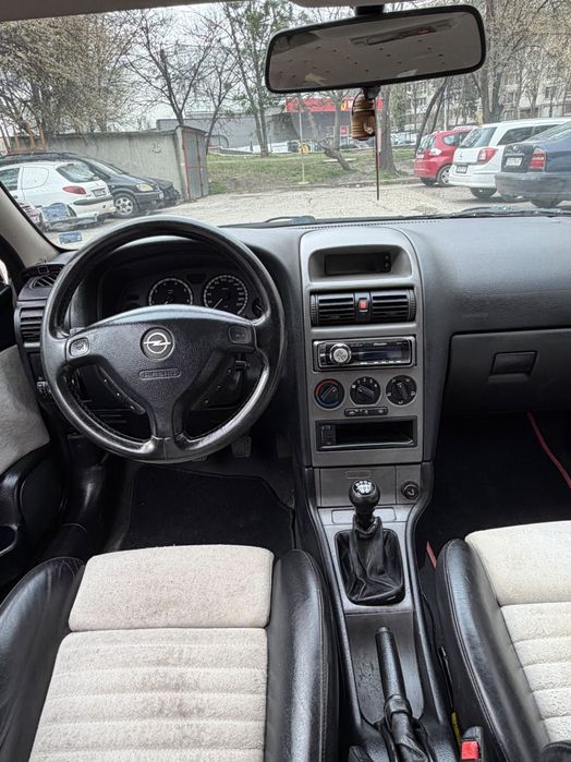 Опел астра .газ бензин