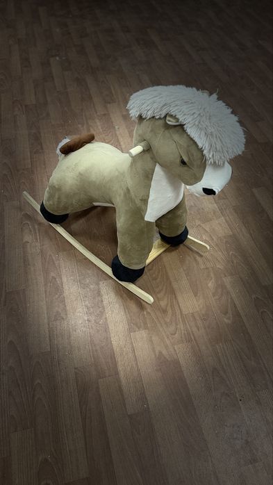 Лошадка качалка