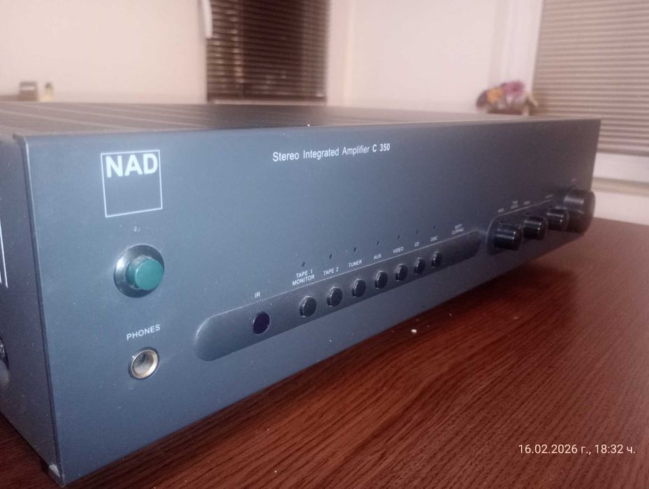 Продавам усилвател Nad C350