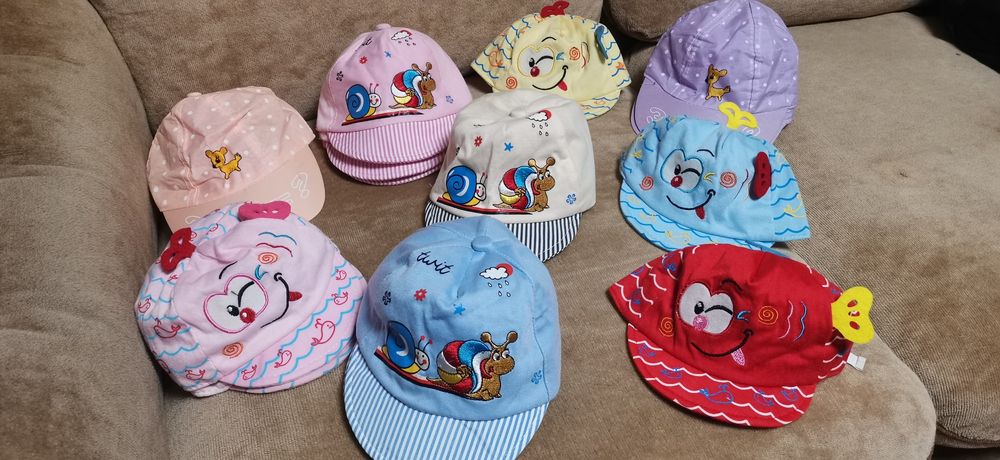Детски летни шапки
