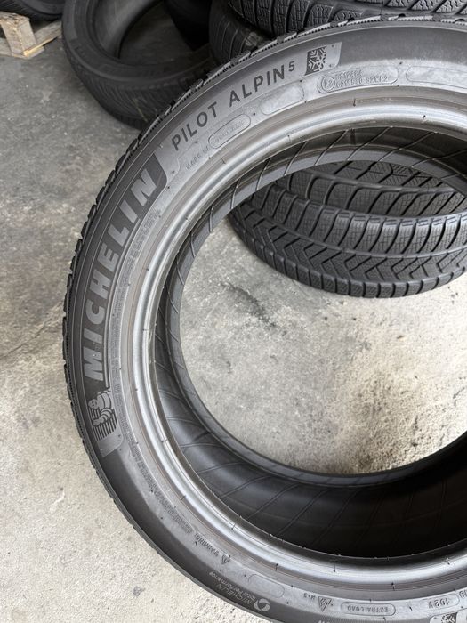 4 anvelope iarna 245/45/19 , 102 V , XL , Michelin , DOT 2022 , 6.5 mm !