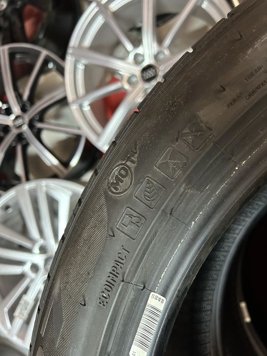 Гуми 255/45/19 и 285/40/19 Pirelli Al Season Нови