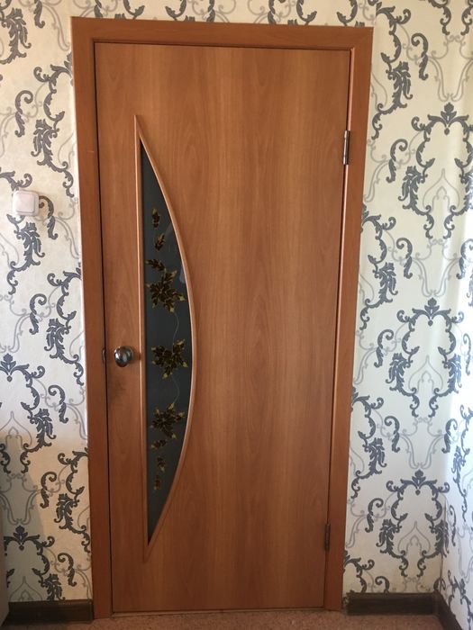 Продам двери межкомнатные