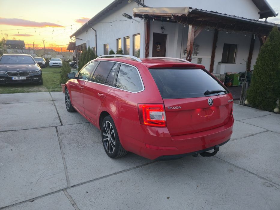 Skoda Octavia Corrida Red 2.0 TDI 150CP DSG 2015/04 237.000 km