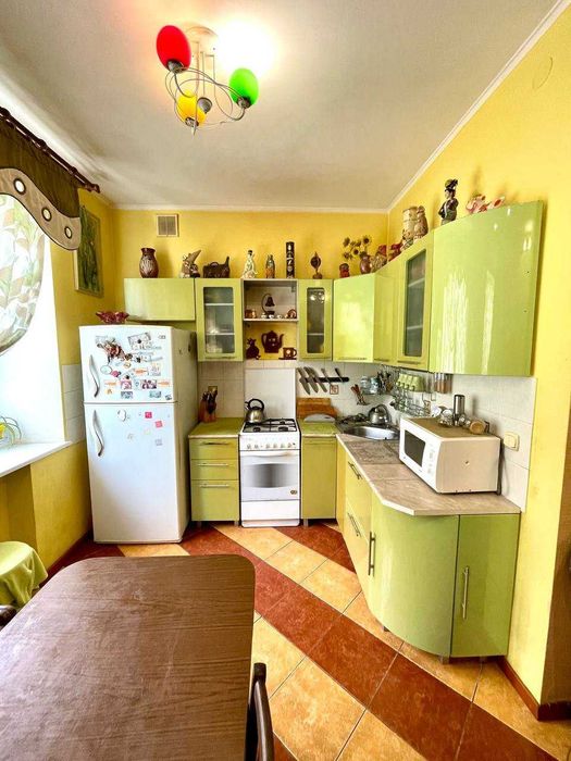 Продажа 3-комнатной квартиры