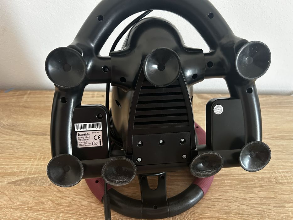 Volan gaming hama thunder v5