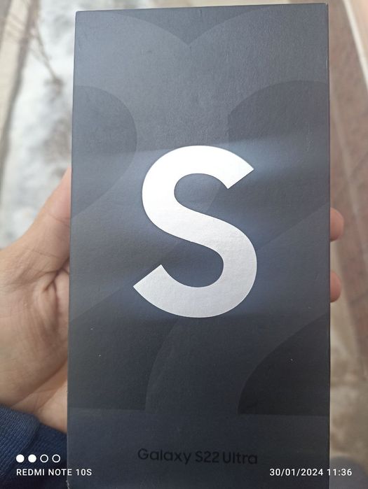 Samsung Galaxy S22 ultra sotiladi