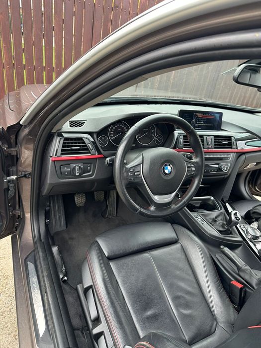 Bmw 320i ED 2013 luna 12, proprietar