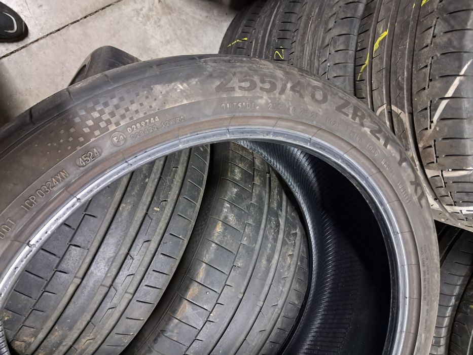 Anvelope second vara 265 40 ZR21/255 40 ZR21 Continental 2024