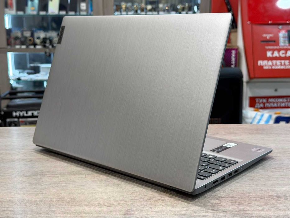 Lenovo IdeaPad 3 15IIL05 – Intel Core i5 / 8GB RAM