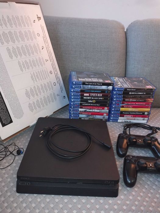PS4 Конзола за игра