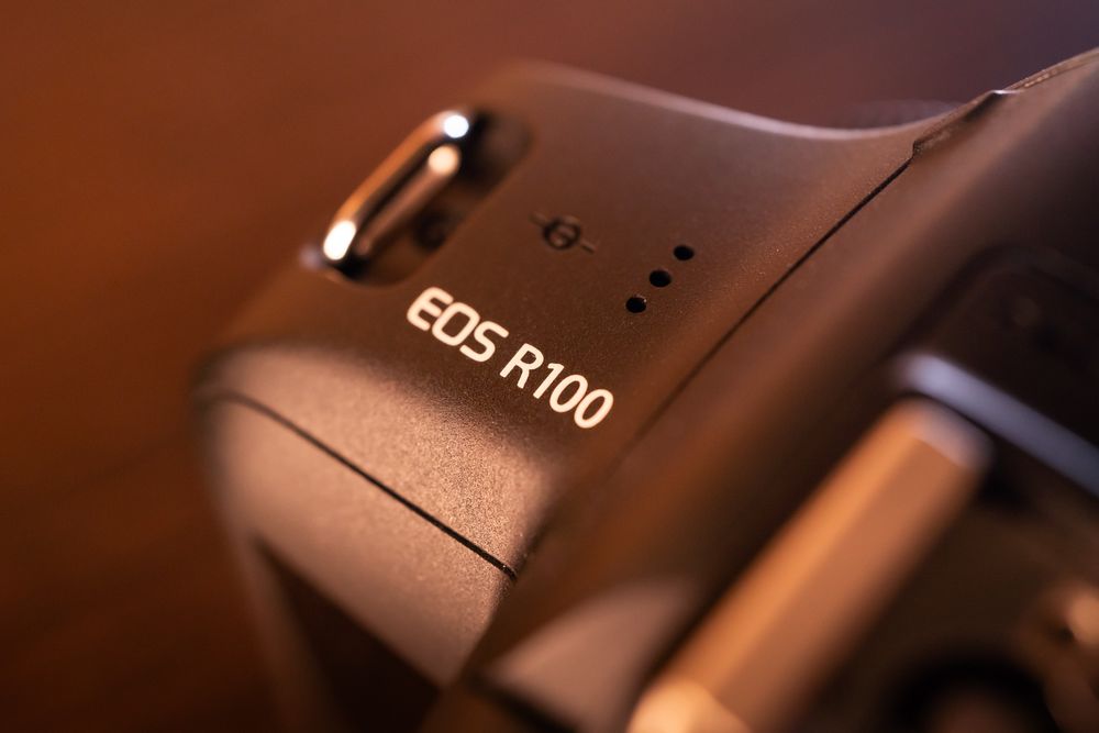 Canon EOS R100 Body