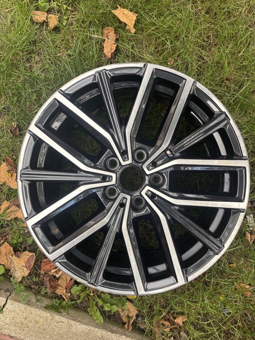 Janta r18 BMW x1 u11 seria 2 u06 style M 838