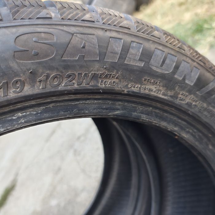Anvelope 245/45R19 marca Sailun, DOT 2025, M+S,8 mm