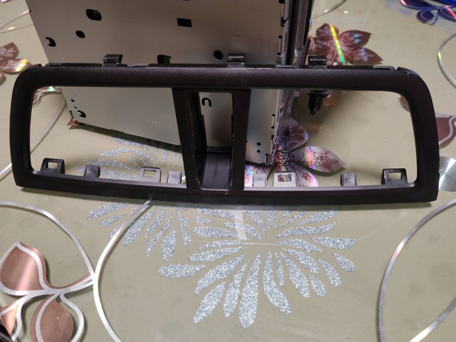 Радио,СД,блутут, за  джип Сузуки  2015