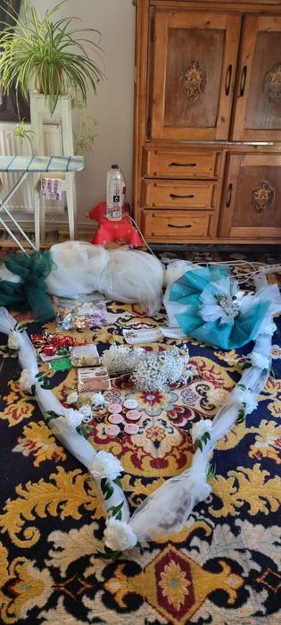 Decorațiuni nuntă + V decorare mașină + porumbei cu fundă