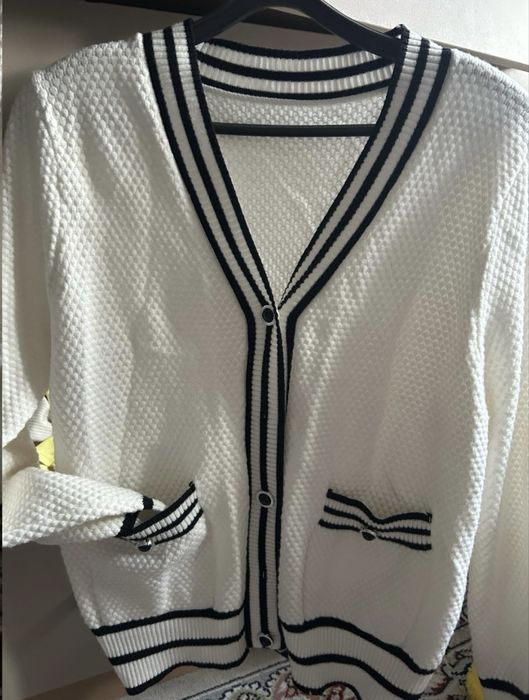 белый кардиган размер:S/M