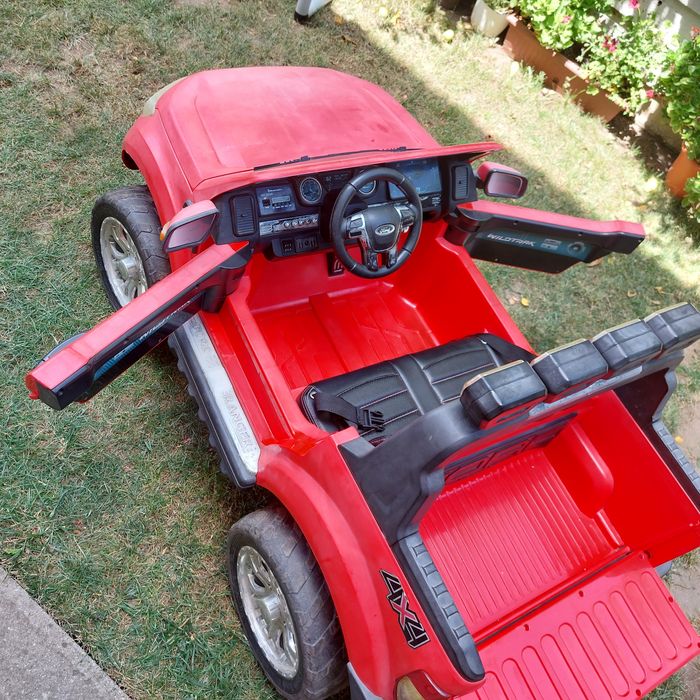 Masinuta electrica Ford Ranger