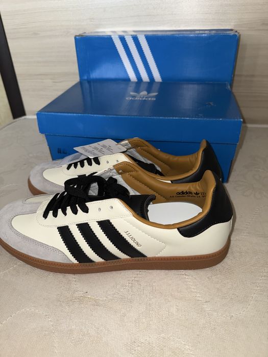 Маратонки Adidas Samba – бели и черни