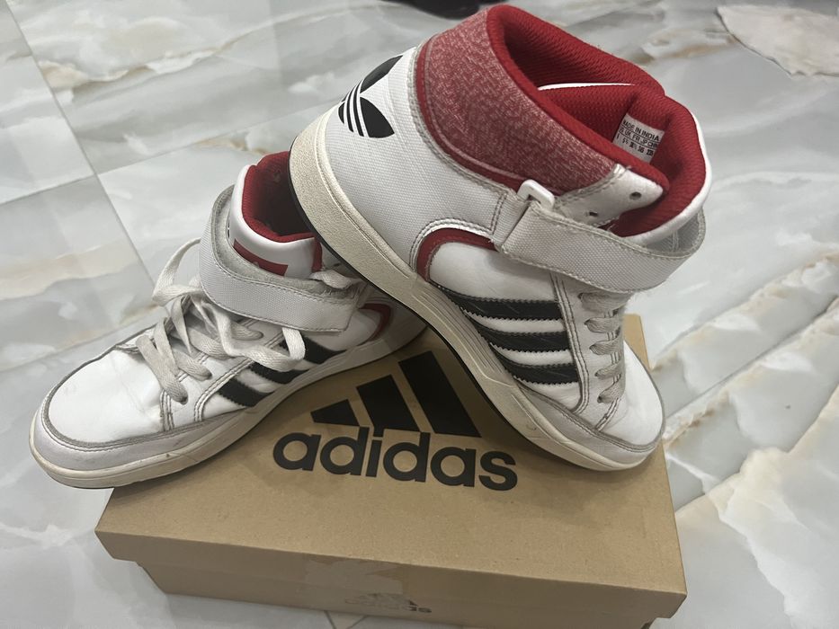 Кроссовки Адидас Весна/Осень 5000